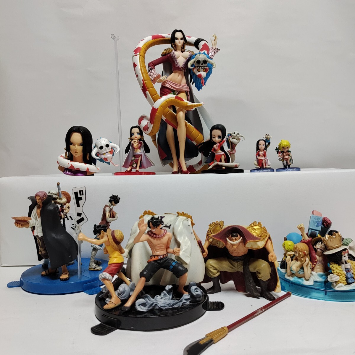 Yahoo!オークション -「ワンピース セブンイレブン フィギュア」の落札