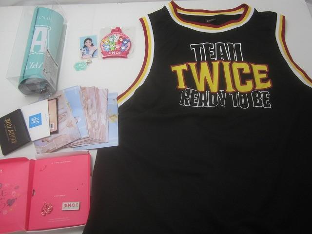 Yahoo!オークション -「twice ユニフォーム」の落札相場・落札価格