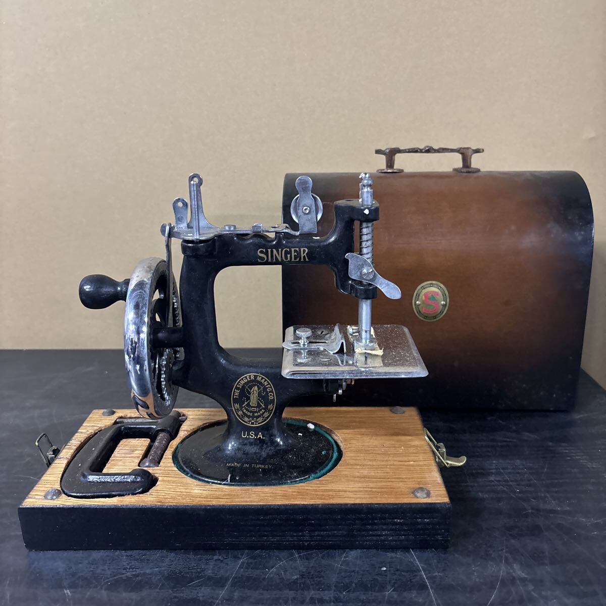 希少 アンティーク SINGER シンガー トイミシン SINGER シンガートイ