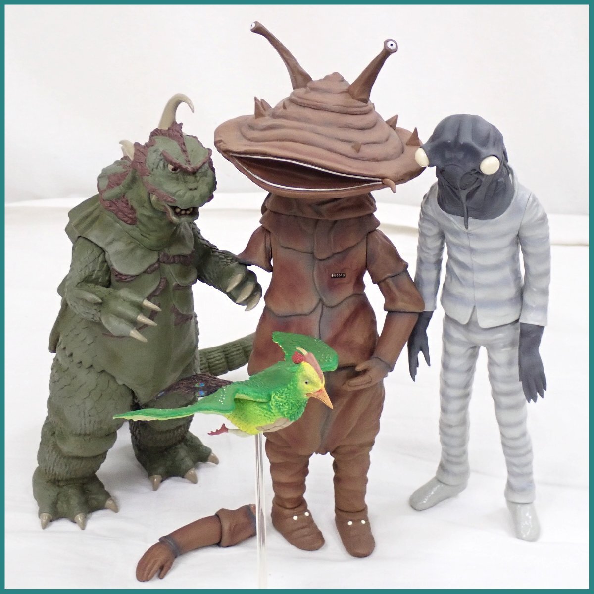 Yahoo!オークション -「メディコム カネゴン」の落札相場・落札価格