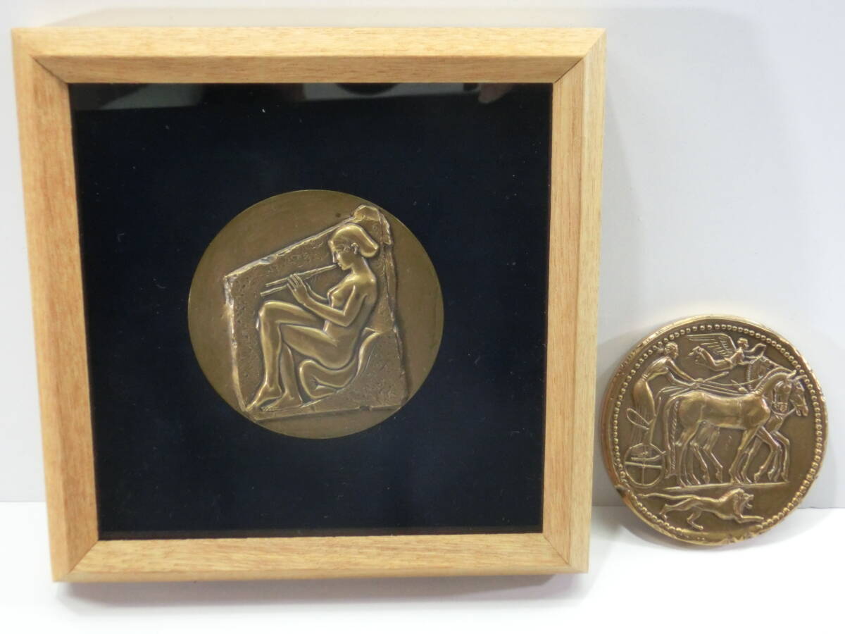 Yahoo!オークション -「額入り」(貨幣) の落札相場・落札価格