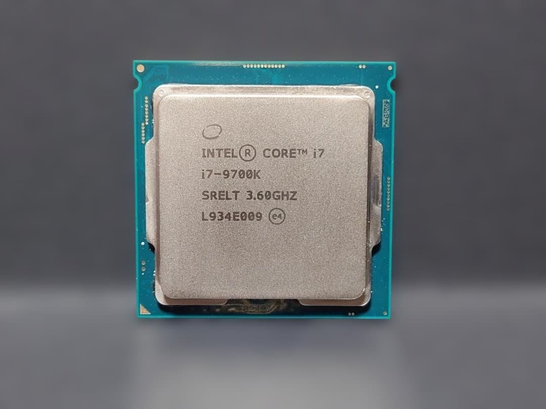 ジャンク品】Intel Core i7-9700K CPU ジャンク品】Intel Core i7