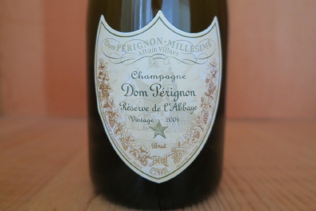 Yahoo!オークション -「ドンペリニヨン 2004」の落札相場・落札価格