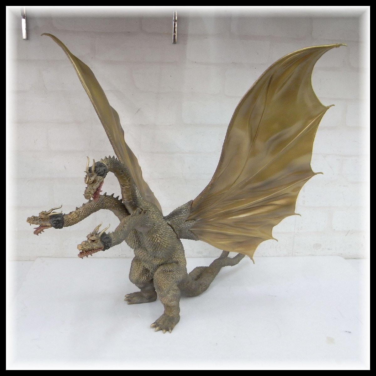 Yahoo!オークション -「キングギドラ 1968」の落札相場・落札価格