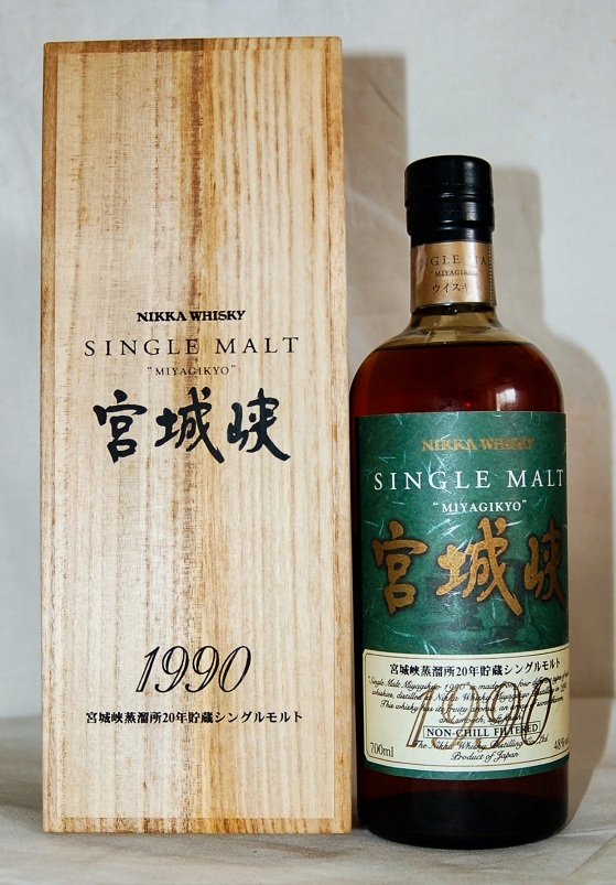 Yahoo!オークション -「宮城峡 1990」(日本) (ウイスキー)の落札相場