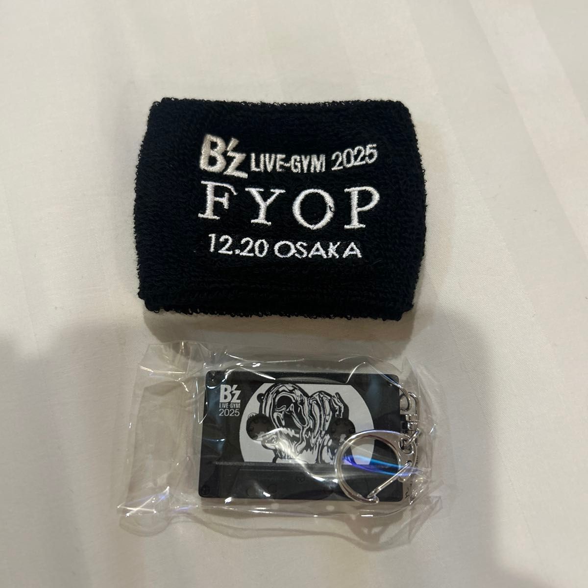 B'z LIVE FYOP ガチャ リストバンド FAINAL 大阪12/21限定｜Yahoo