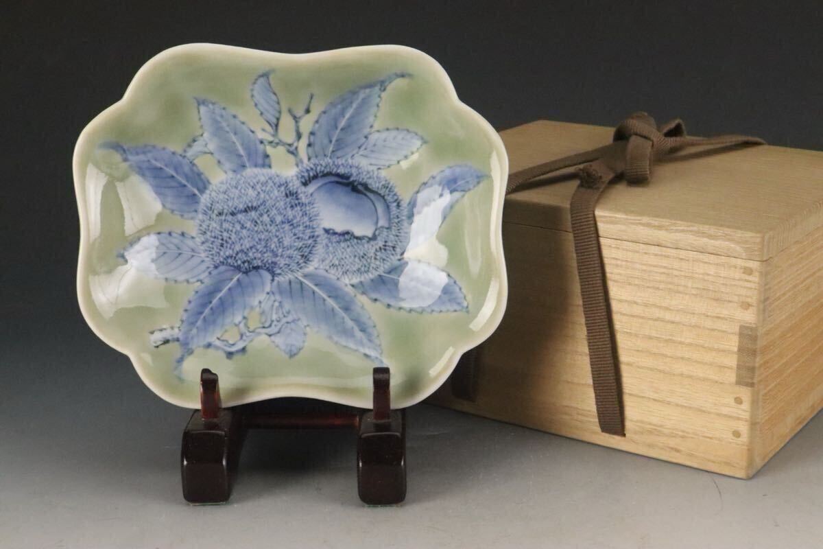 後期 鍋島青磁 江戸中期～末期 青磁菊花形皿 納箱付 同手 図録