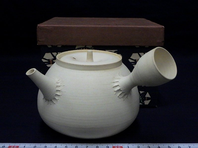 Z325☆時代煎茶道具 寶山製 白泥竹文急須/ボーフラ砲口湯