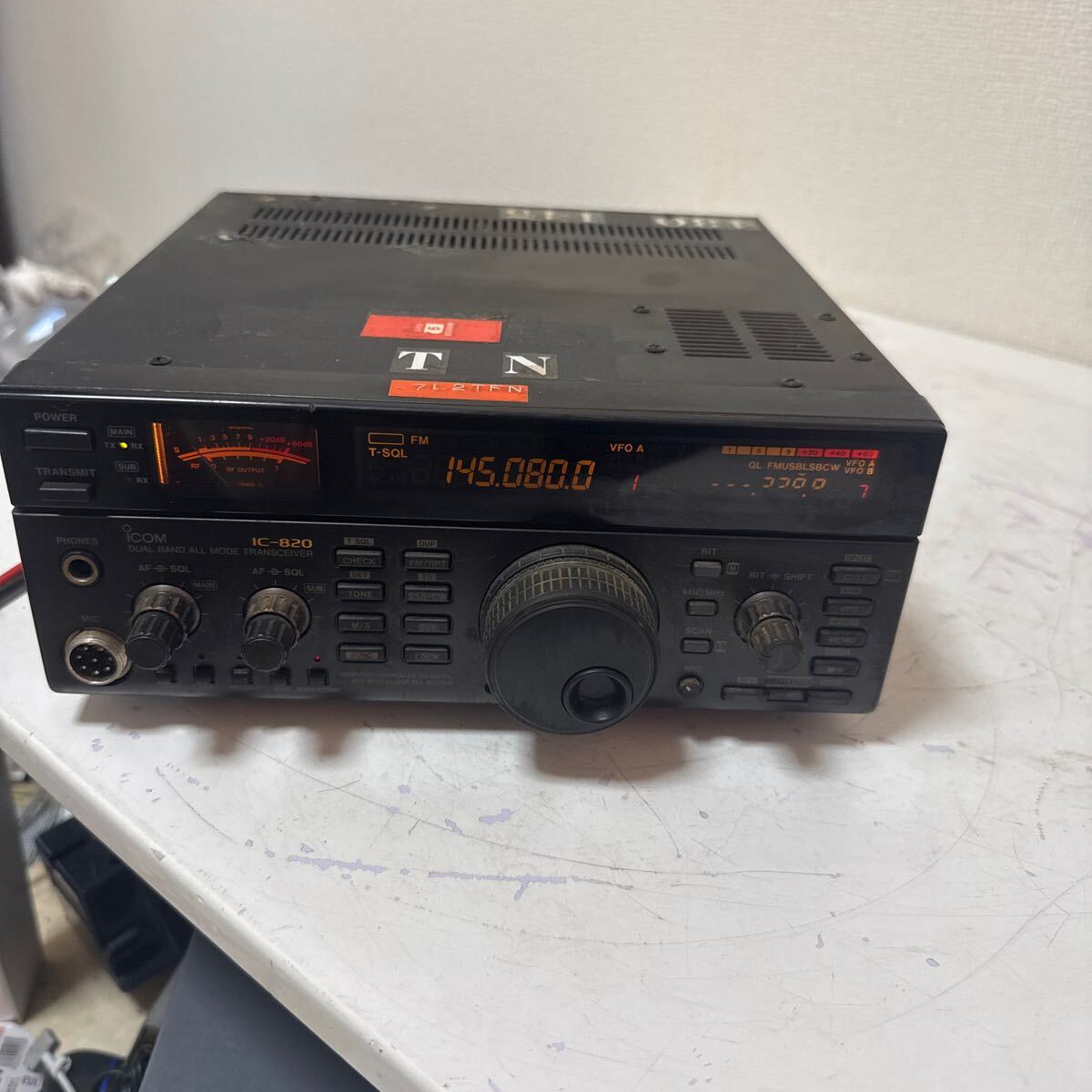 ICOM IC-820 トランシーバー RigPix Database - Icom - IC-820H
