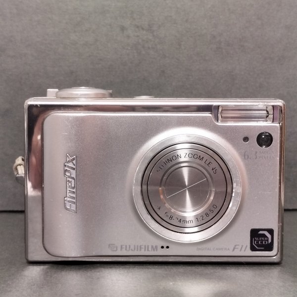 富士フイルム FinePix F11 オークション比較 - 価格.com