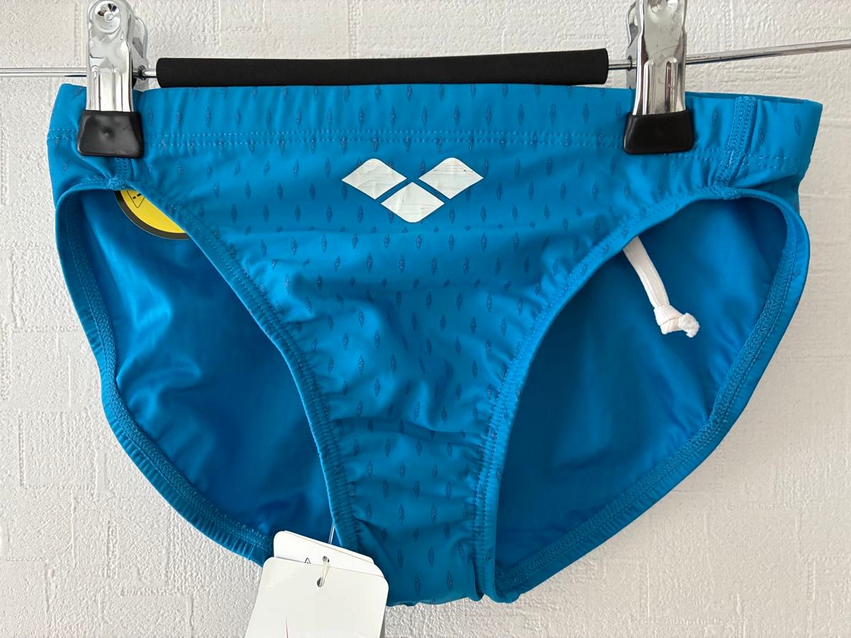 新品 arena X-PYTHON2 ARN-7023M 人気カラー ブルーarena X-PYTHON2