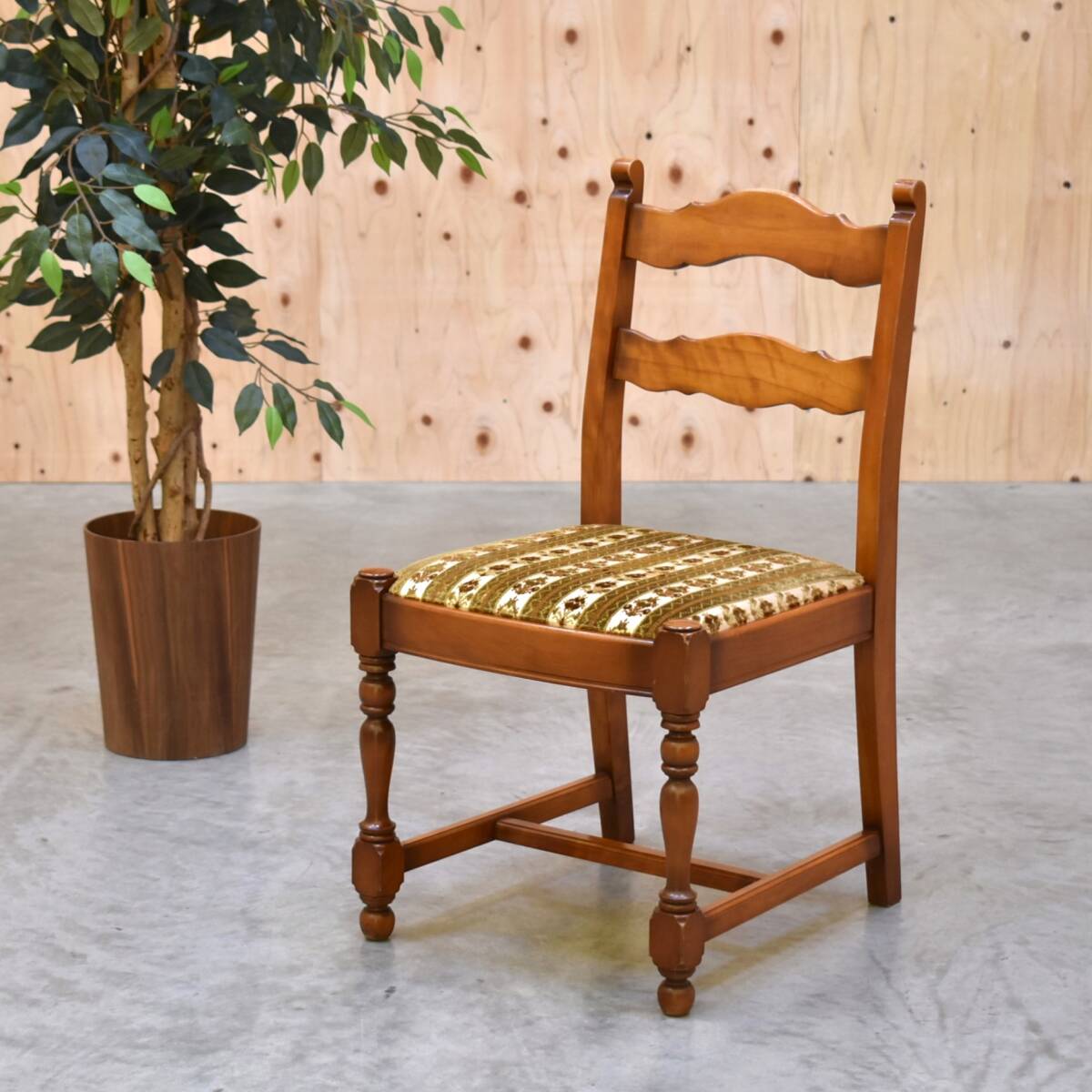 Yahoo!オークション -「横浜ダニエル daniel」(イス) (家具