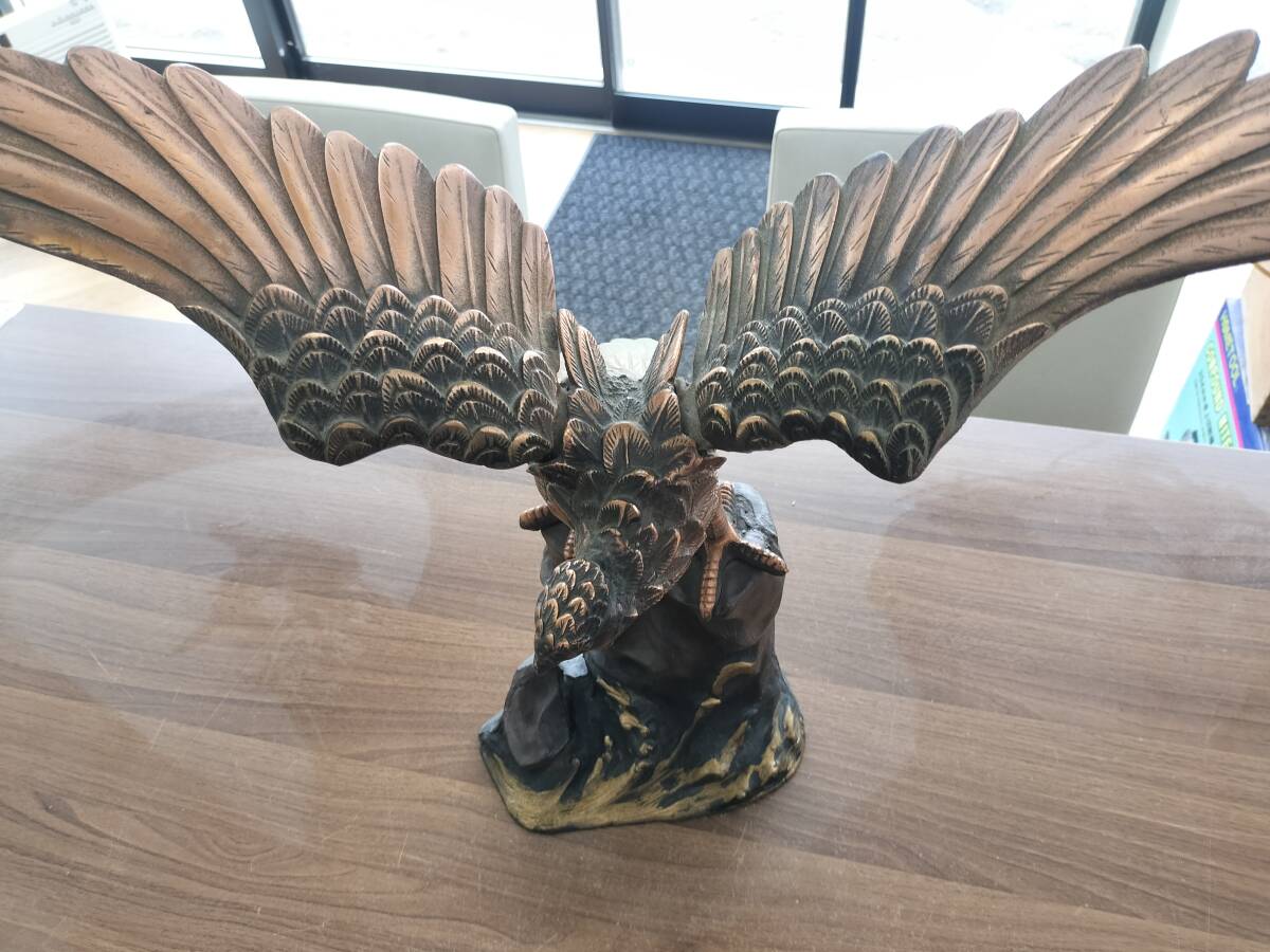 Yahoo!オークション -「鷲 置物」(金属工芸) (工芸品)の落札相場・落札価格