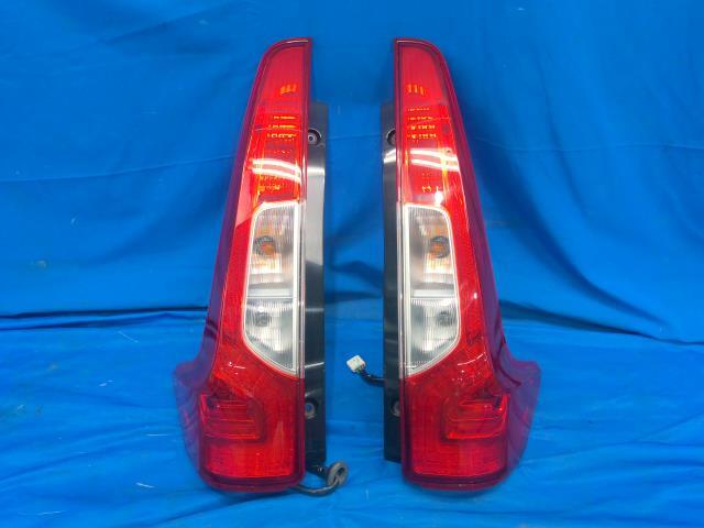 日産デイズ B21W ライダー前期テールレンズ 左右セット 【公式通販】