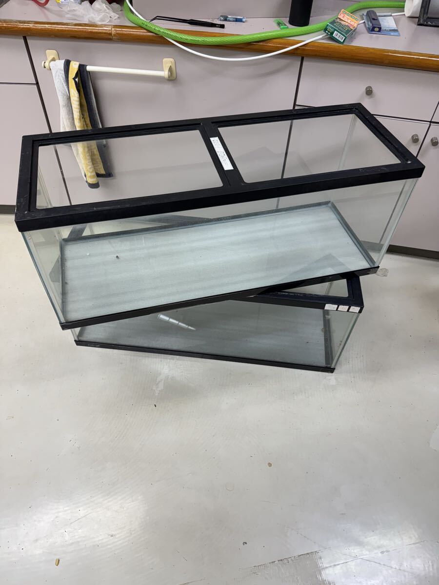 Yahoo!オークション -「引き取り限定」(90cm～) (水槽)の落札相場