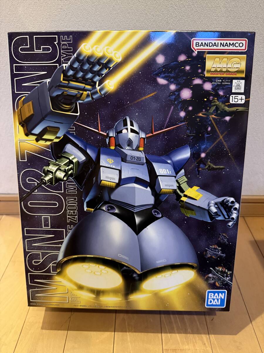 BANDAI MSN-02 ジオング （1/100スケール MG 機動戦士ガンダム