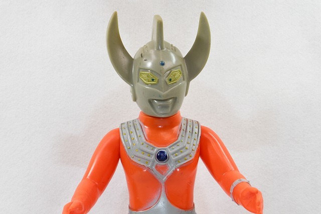 Yahoo!オークション -「マルサン ウルトラマン450」(ソフビ