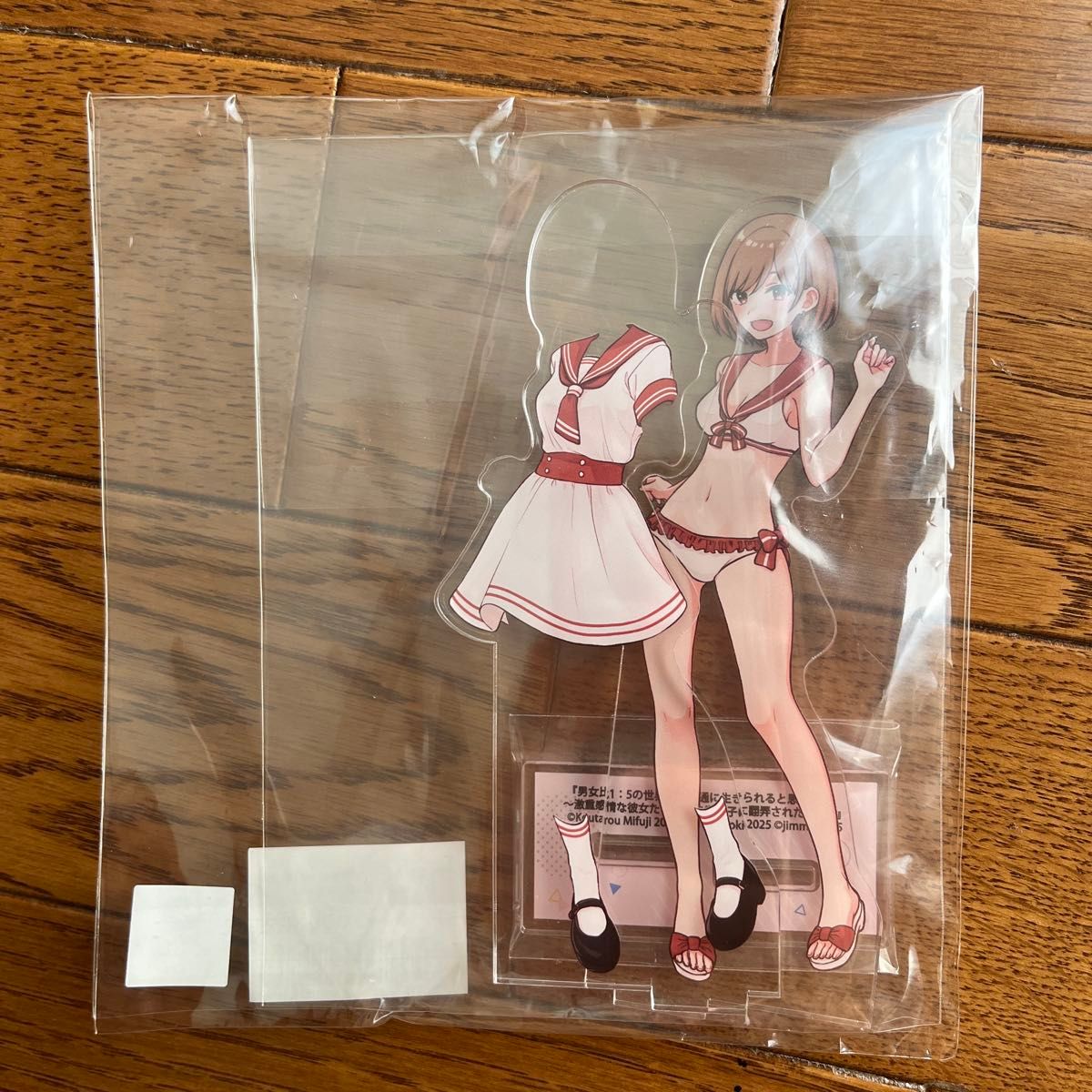 三枝さんはメガネ先輩と恋を描く 1 ゲーマーズ アクリルスタンド