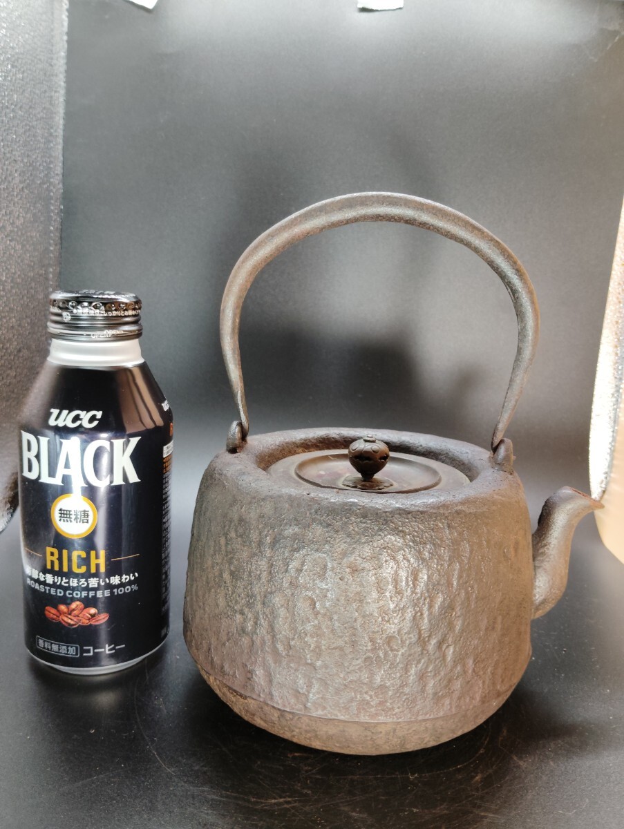 爆買い，品質保証 （ 水漏れ 修復履歴 有り ） 鉄瓶 上田照房 透かし山水紋