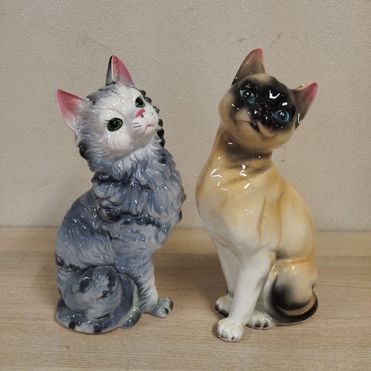 美品】ネコ 猫 シャム猫 陶器 置物 インテリア 工芸品 美術品 A3052
