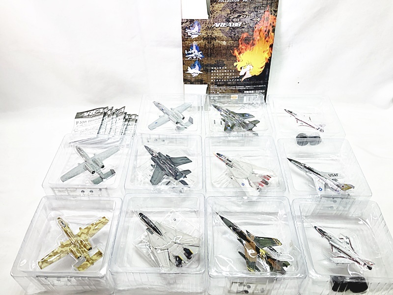 エリア88コレクションVol.1/2 X-29とF-18のセット！箱・解説書付き