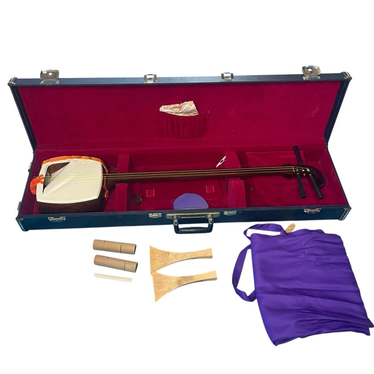 三味線 和楽器 中棹 弦楽器 鼈甲撥 紅木 天然素材 ハードケース付き