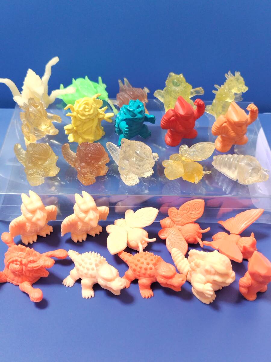 Yahoo!オークション -「ゴジラ怪獣軍団」の落札相場・落札価格