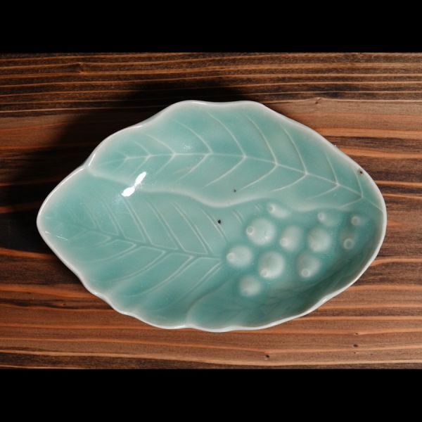 Yahoo!オークション -「鍋島青磁」の落札相場・落札価格