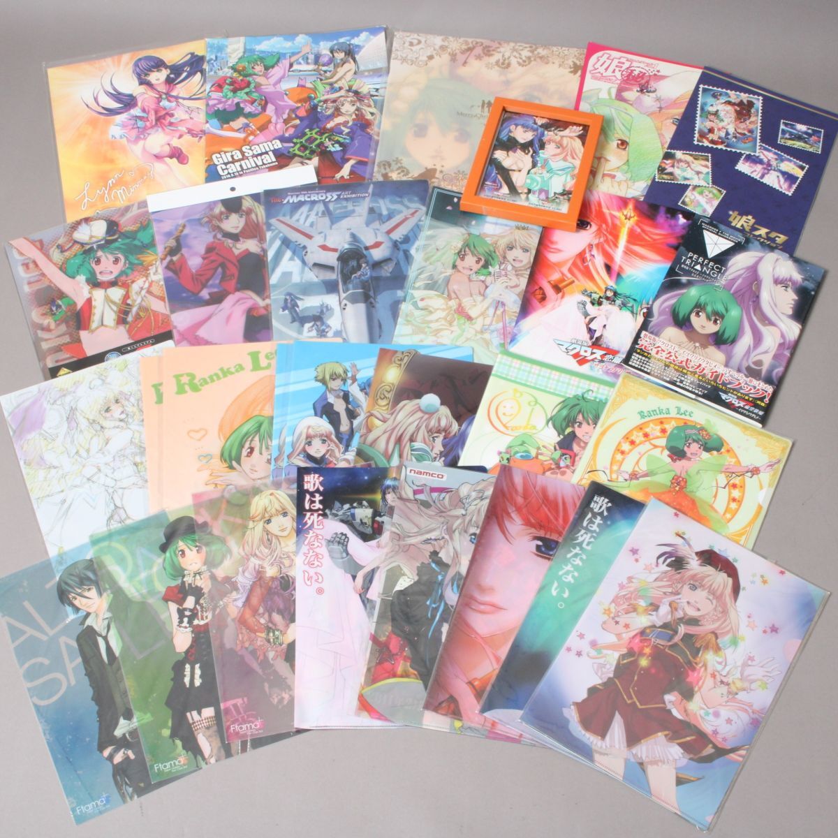 Yahoo!オークション -「マクロスf」(マクロス) (ま行)の落札相場・落札価格