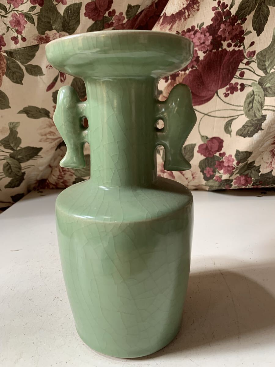 Yahoo!オークション -「中国 青磁 花瓶」の落札相場・落札価格