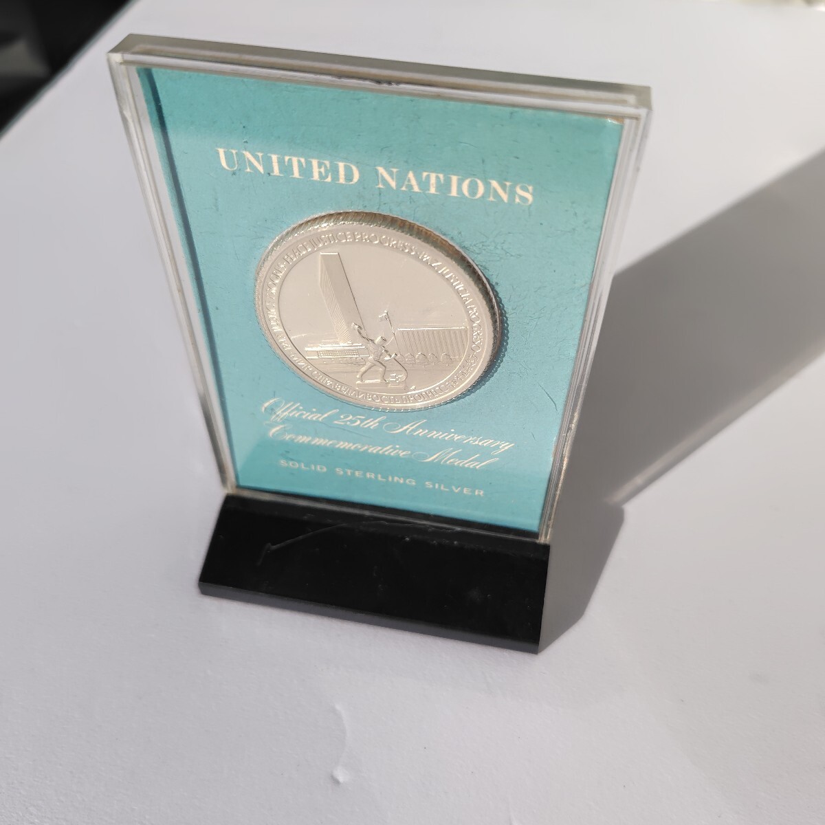 Yahoo!オークション -「国連 メダル」(工芸品) の落札相場・落札価格