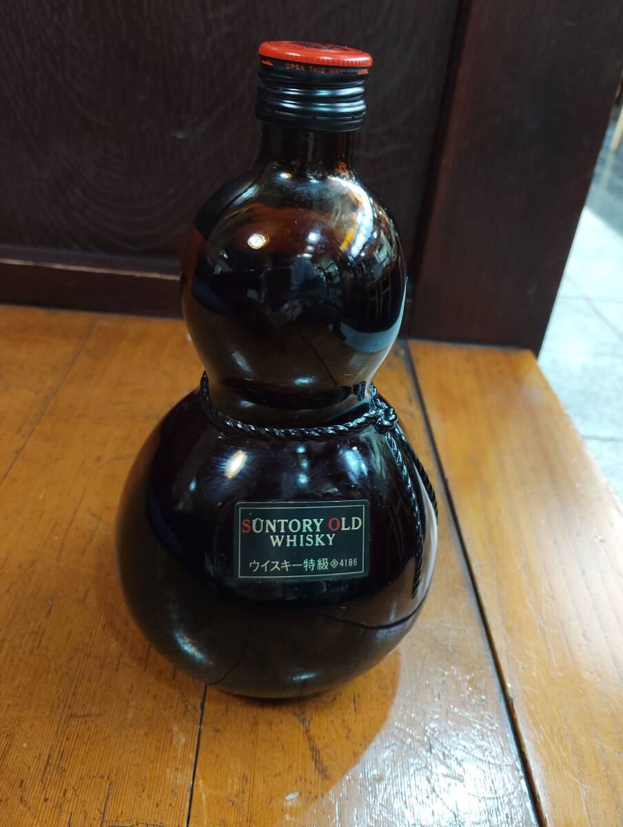 Yahoo!オークション -「築城400年」(ウイスキー) (アルコール)の落札