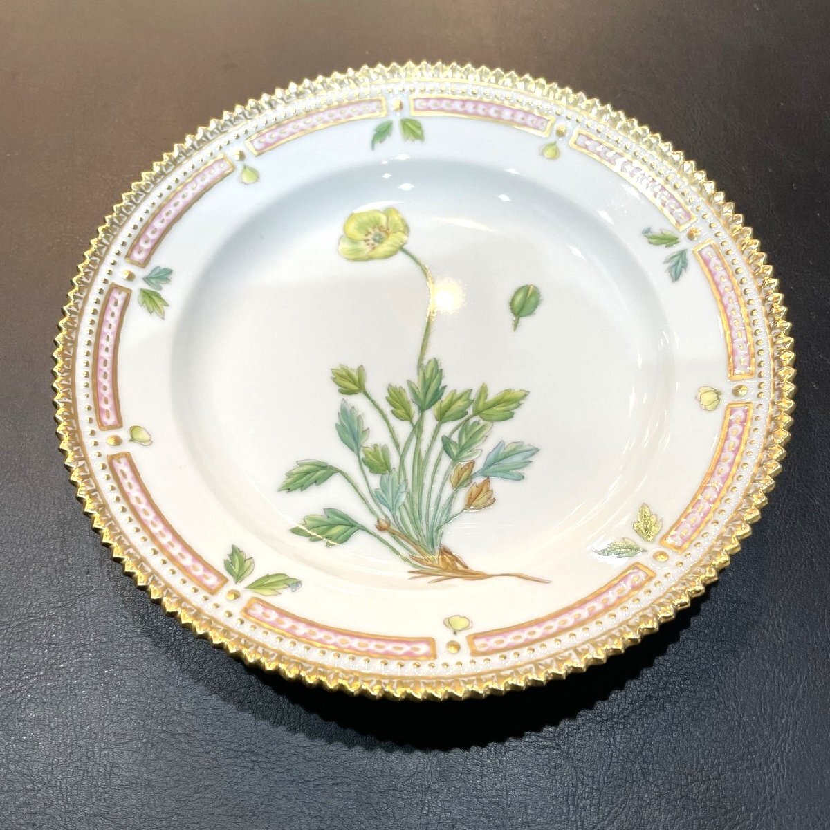 Yahoo!オークション -「フローラダニカ」(ロイヤルコペンハーゲン