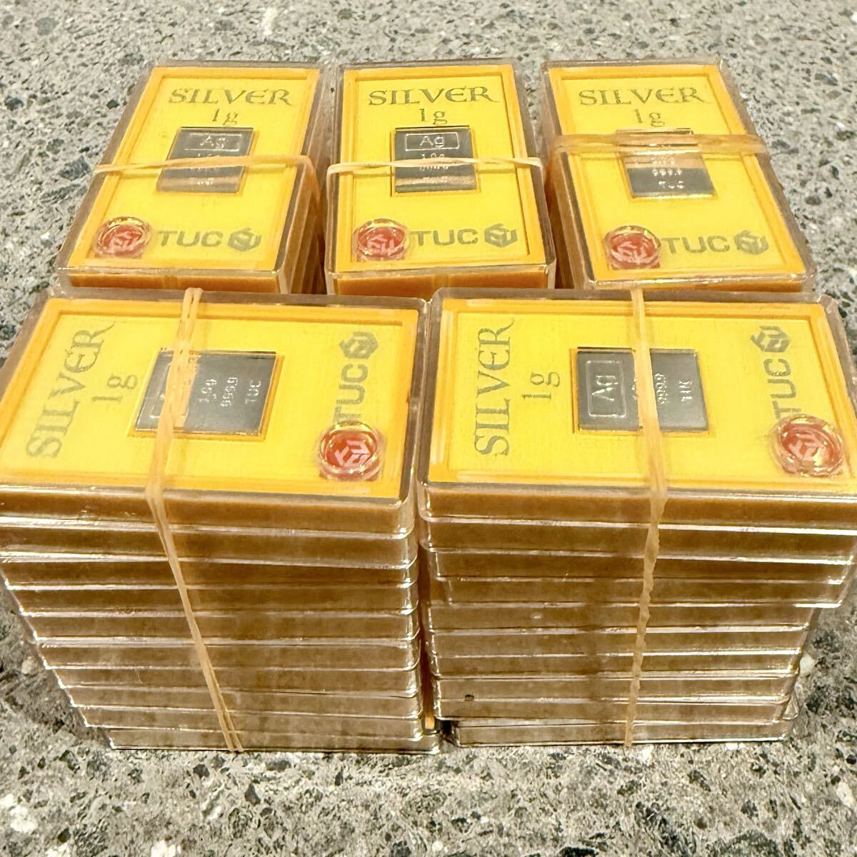 Yahoo!オークション -「tuc景品」の落札相場・落札価格