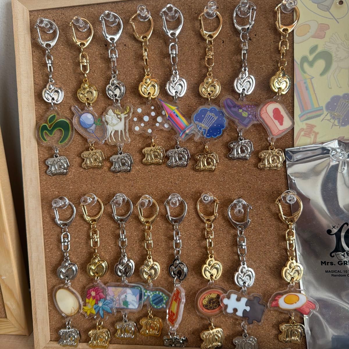 ミセス ランダムチャームキーホルダー コンプリートセット 16種類