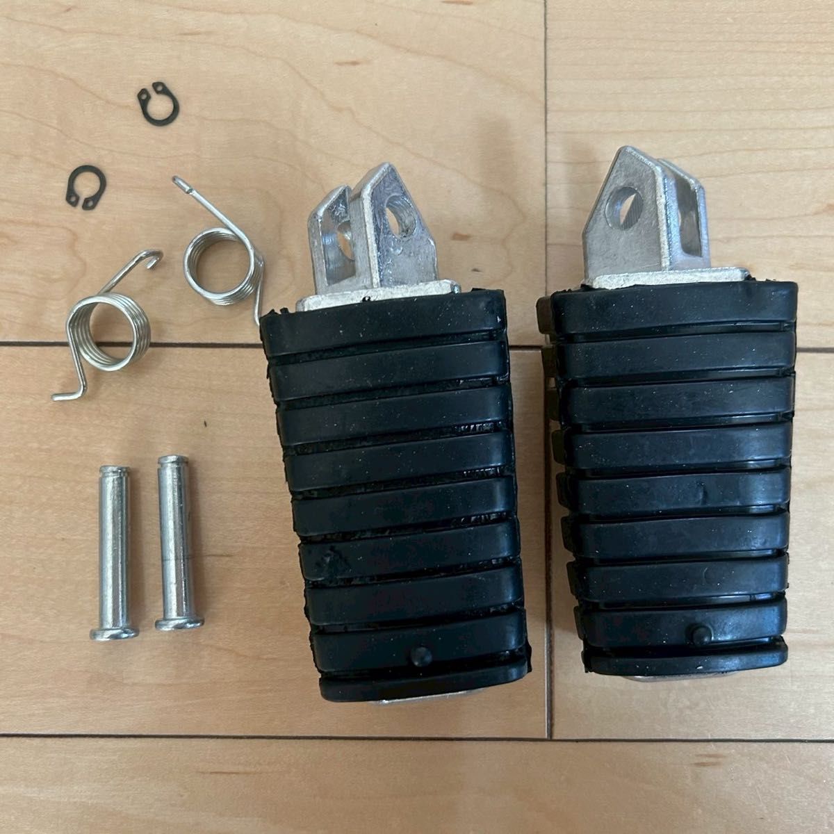 送料無料 新品 ヤマハ ドラッグスター250用純正ウインカーステー 左右