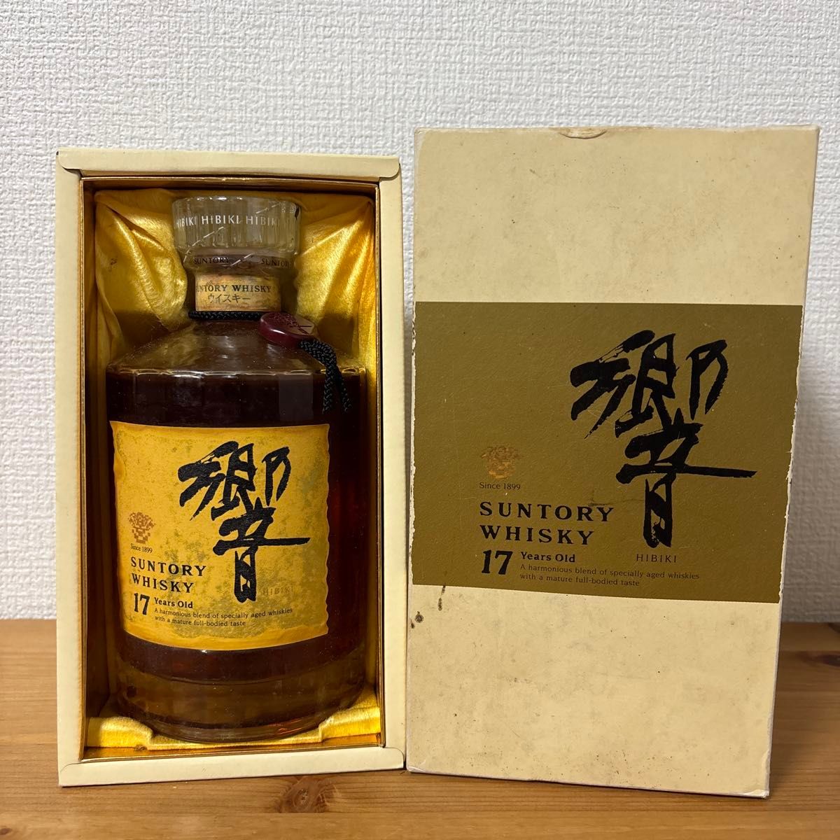 希少】サントリー「響」17年 旧ボトル 両面ゴールドラベル｜Yahoo