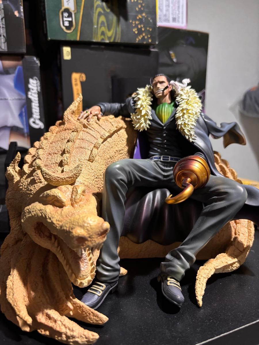 ONE PIECE クロコダイル フィギュア｜Yahoo!フリマ（旧PayPayフリマ）