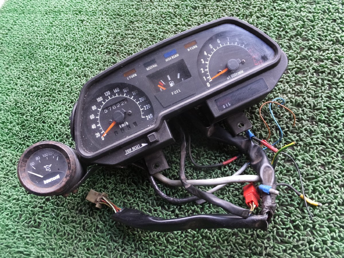 Yahoo!オークション -「gpz400f2メーター」の落札相場・落札価格