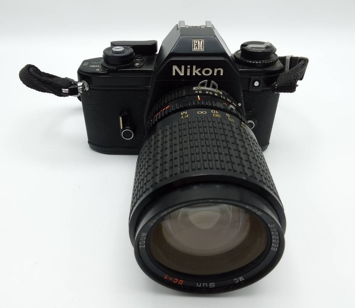 Yahoo!オークション -「nikon em」の落札相場・落札価格