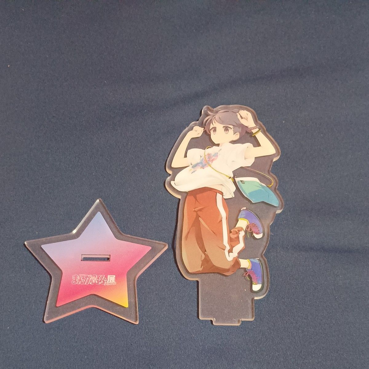 新品 まんがタイムきらら展ファイナル ゆるキャン 志摩リン アクリル