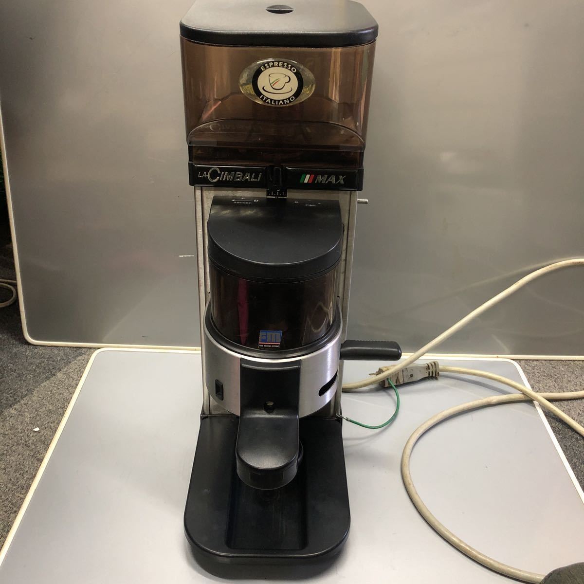 チンバリ エスプレッソ用コーヒーミル グラインダー 単相200V 動作確認