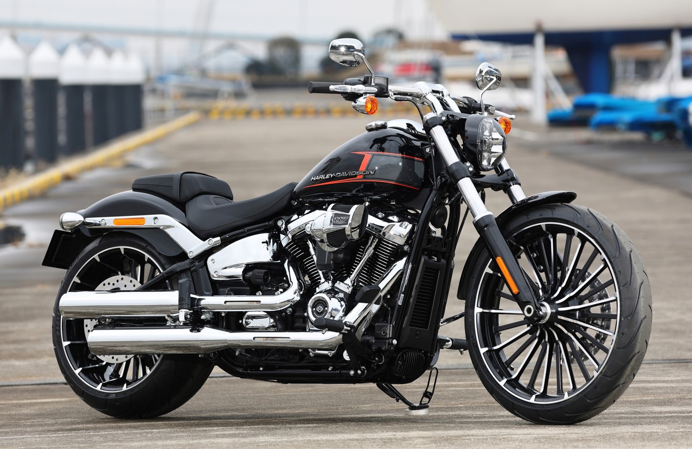 ブレイクアウト117純正ヘッドライト 2023年モデル ブレイクアウト117