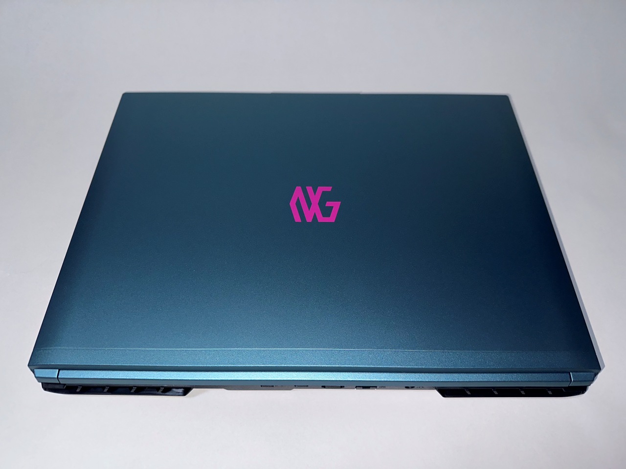 マウスコンピューターNEXTGEARのゲーミングノート「J6-A5G60GN-A」を