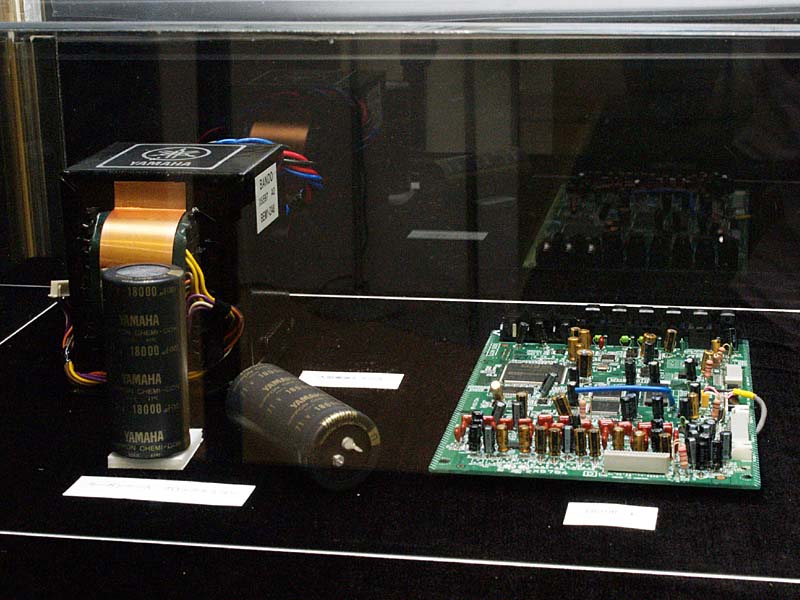 ヤマハ、HDMIを備えた中級AVアンプ2モデル