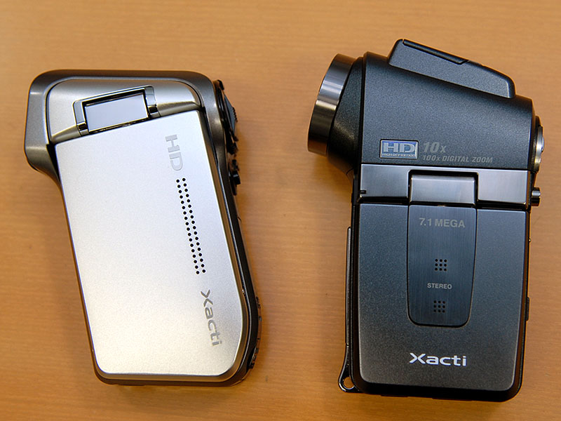 サンヨー DMX-CG10 ザクティ ビデオカメラ ハンディカメラ Amazon