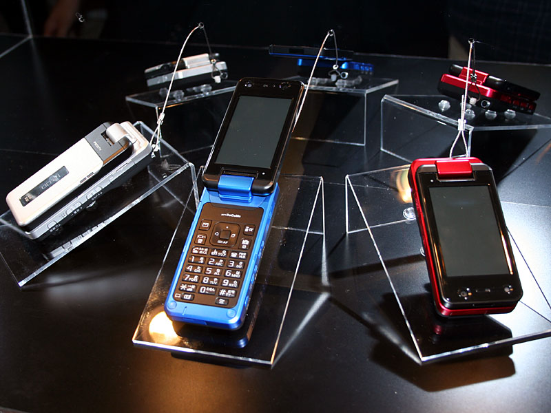 レア✨DoCoMo P900iV / P900iV / P2102V 3台セット NTTドコモ P900iV