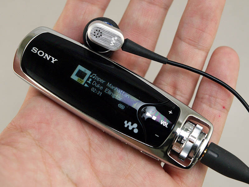 送料込み】SONY WALKMAN Sシリーズ NW-S706Fブラック 【公式通販】