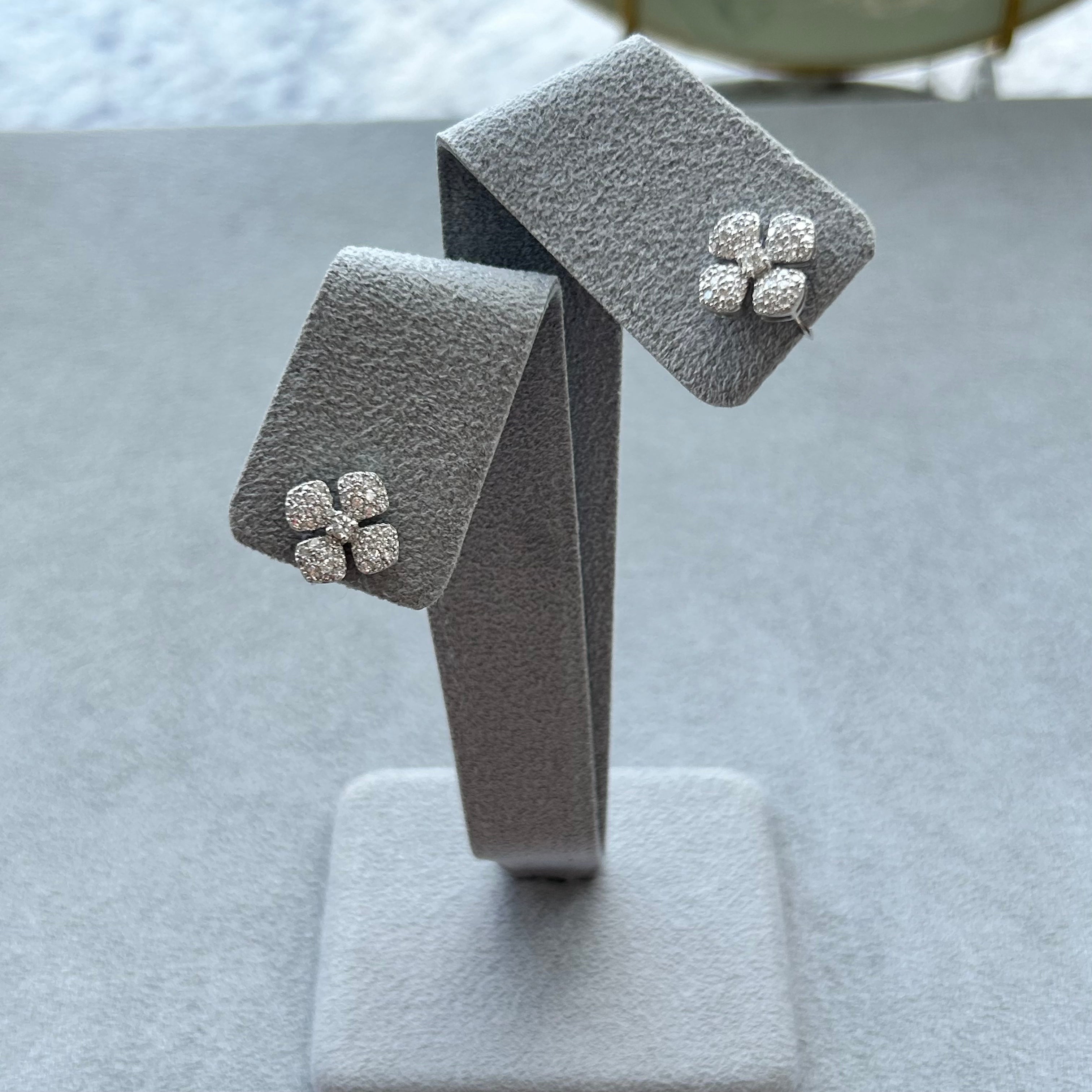 ジェネルー］ピアス ダイヤ – AYAKO SAKURAI（櫻井 彩子）公式サイト