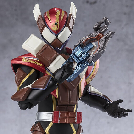 仮面ライダーガヴ』仮面ライダーヴァレン チョコドンフォームがS.H.